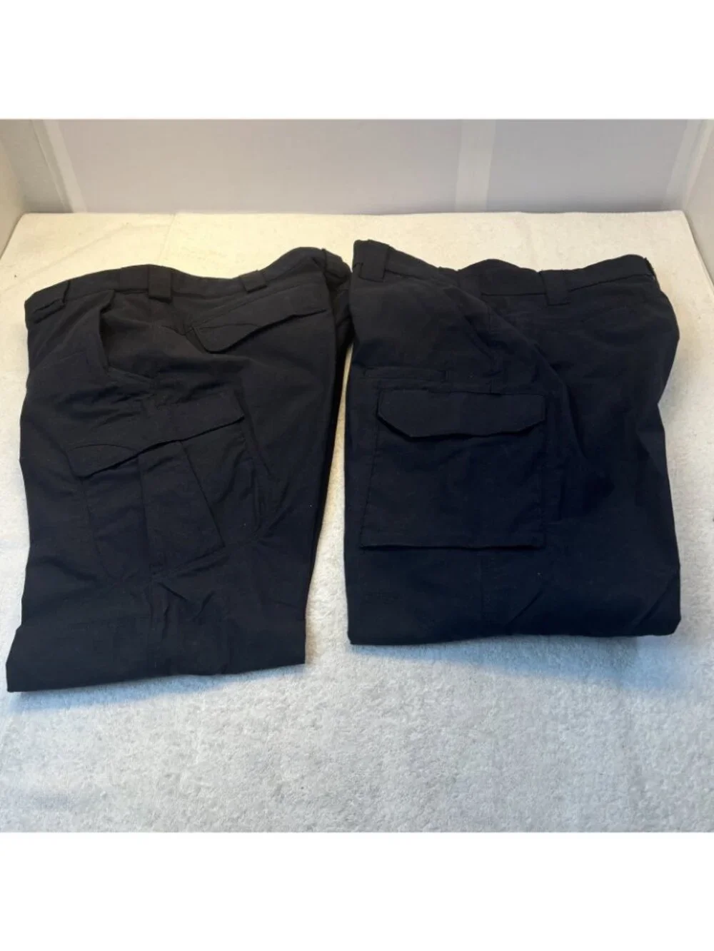 2 Pair Uniform Pants Men 38x34 Front/Side Pockets Excellent Condition 2 Brands